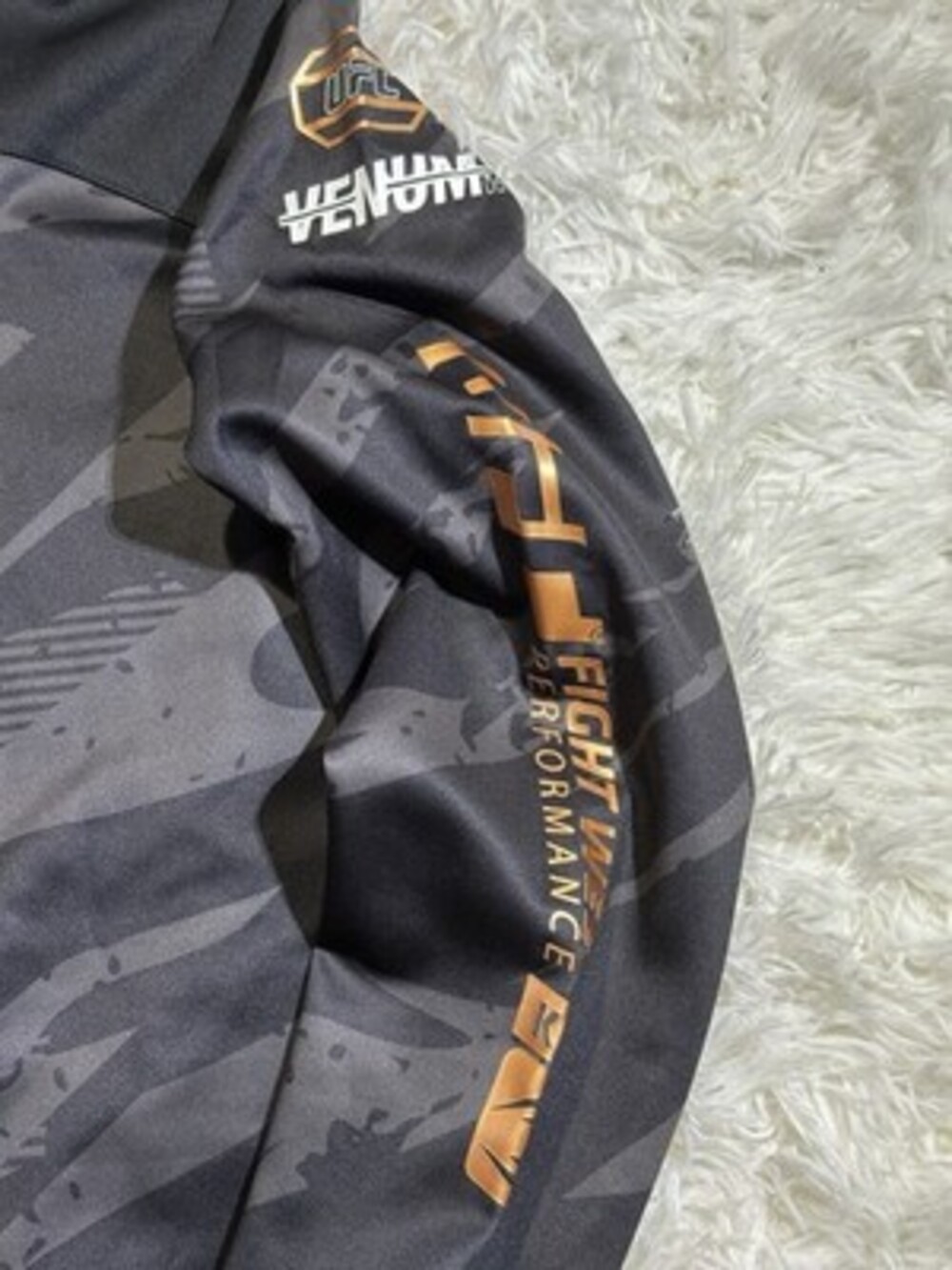 UFC Adrenaline by Venum Fight NightMen’s Walkout HoodieChampion NWT Size M - Picture 14 of 16